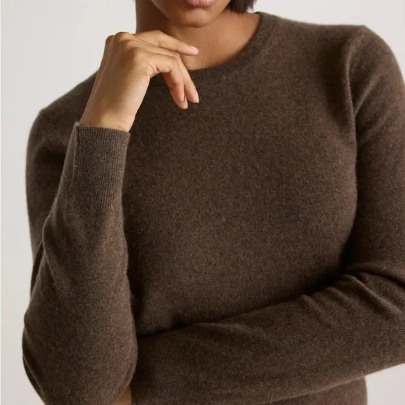 Quince Mongolian Cashmere Crewneck Sweater truffle brown size Sm never worn - Picture 2 of 7
